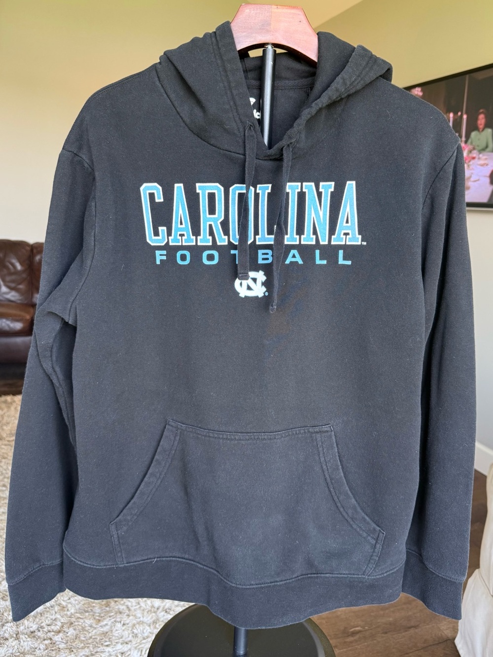 Fanatics Black Carolina Football Hoodie Size Large